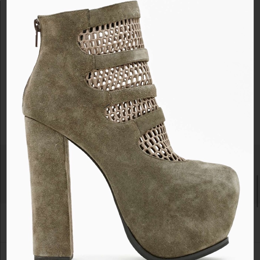 Elly Clay  platform taupe suede and mesh booties